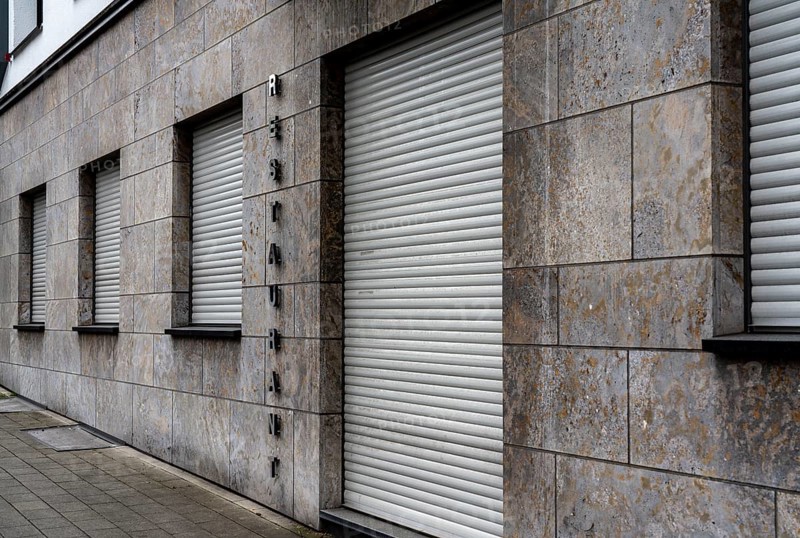 Facade of a restaurant, closed gastronomy, during the third lockdown in the Corona crisis, Oberhausen, North Rhine-Westphalia, Germany, Europe