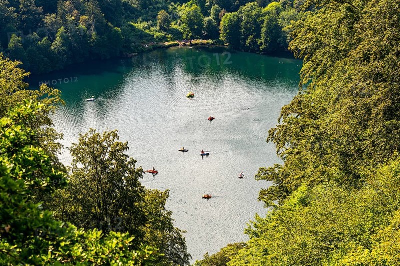 Gemündener Maar, Vulkaneifel, Vulkansee, Eifel, Rhineland-Palatinate, Germany, Europe