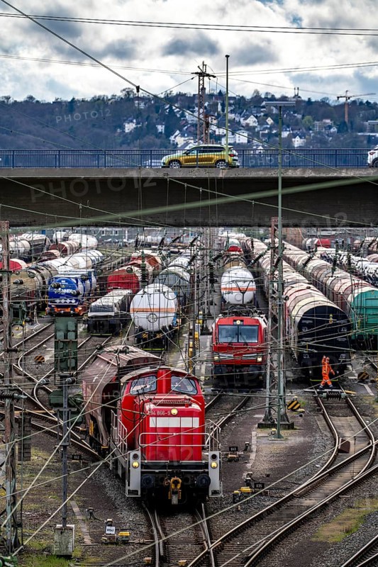 The Hagen-Vorhalle marshalling yard, one of the 9 largest in Germany, is located on the Wuppertal-Dortmund railway line and has 40 directional tracks on which goods trains are assembled, North Rhine-Westphalia, Germany, Europe