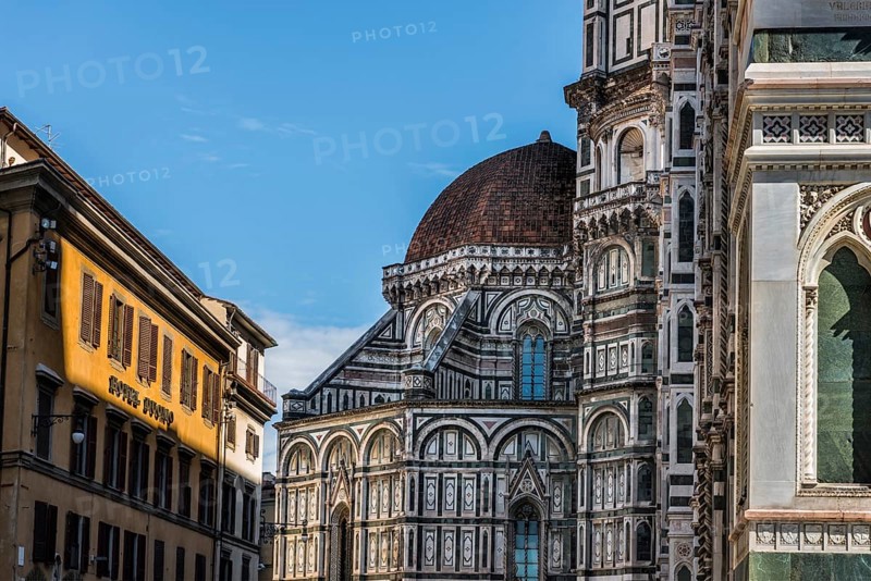 Cathedral of Santa Maria del Fiore, Duomo, building, architecture, history, culture, architecture, art, tourism, city trip, blue sky, Florence, Tuscany, Italy, Europe