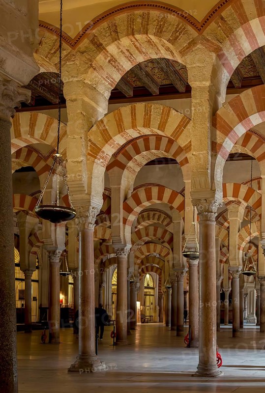Mezquita-Catedral de Córdoba, Mosque-Cathedral of Córdoba, Prayer hall with columns and horseshoe arches, Cordoba, Andalusia, Spain, Europe