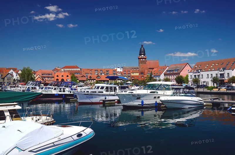 Europe, Germany, Mecklenburg-Western Pomerania, Waren an der Müritz, Binnenmüritz with marina, View to the centre, Waren an der Müritz, Mecklenburg-Western Pomerania, Germany, Europe