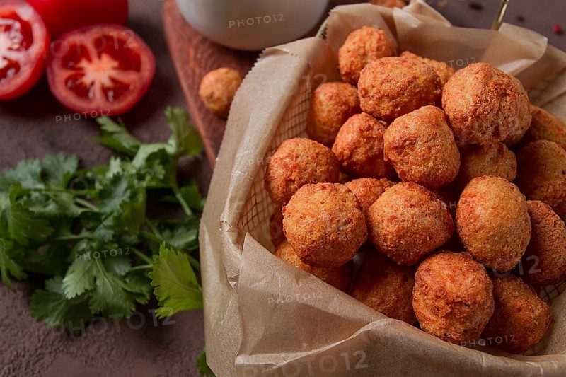 Chicken popcorn, deep fried, nuggets, close-up, rustic, no people