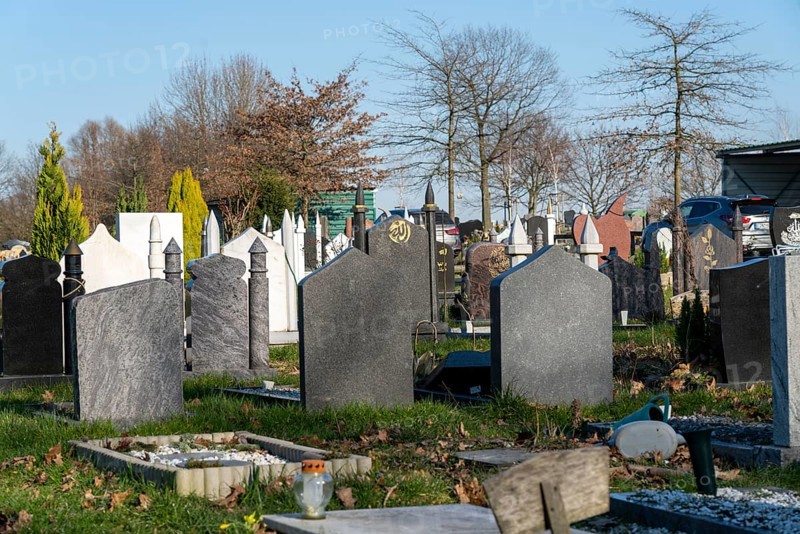 Islamic burial grounds at the Hallo cemetery in Essen-Stoppenberg, one of the largest Islamic burial grounds in Germany