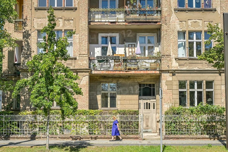 Dilapidated house, broken facade, Berliner Straße 93, Berliner Vorstadt, Potsdam, Brandenburg, Germany, Europe