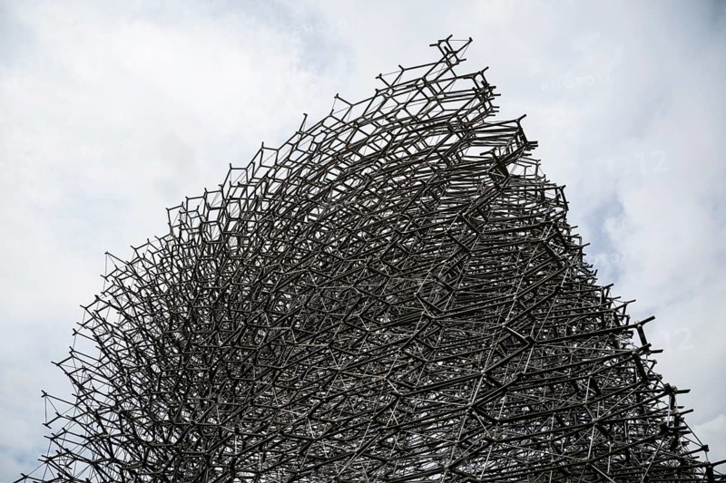 The Hive, artwork by Wolfgang Buttress, Royal Botanic Gardens (Kew Gardens), UNESCO World Heritage Site, Kew, Greater London, England, Great Britain