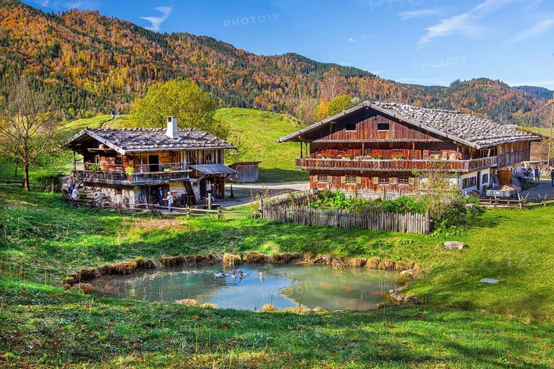 Markus Wasmeier Farm Museum in autumn, Schliersee, Mangfall mountains, Upper Bavaria, Bavaria, Germany, Europe