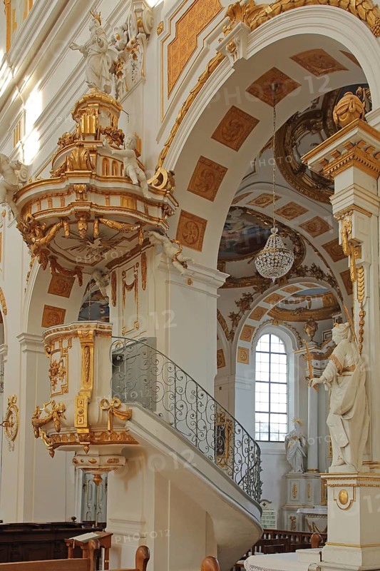 Magnificent pulpit with pulpit bonnet built in 1785 by the master builder Johann Michael fisherman, interior, rococo, pulpit cover, sounding board, pulpit canopy, craftsmanship, decorations, magnificent, gilded, monastery church, St. Peter and Paul, Oberelchingen, Elchingen, Upper Swabia, Swabia, Bavaria, Germany, Europe