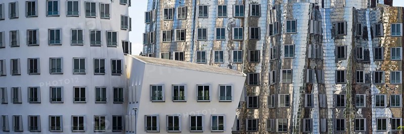 Gehry buildings, Media Harbour, Neuer Zollhof, Düsseldorf, North Rhine-Westphalia, Germany, Europe