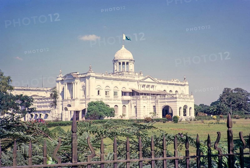 Old High Court Law Courts building, Dhaka, Bangladesh, Asia, 1962 colonial Raj architecture, built in 1904 for the British Governor, Asia