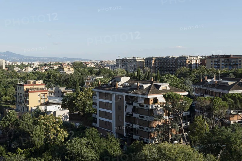 Housing estates on the outskirts of Rome, east of the Tiburtiono district, Italy, Europe