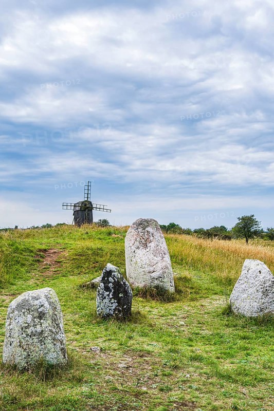 Ship setting at the cemetery of Gettlinge (Gettlinge gravfält), which was used from the Late Bronze Age to the Viking Age, in the south of the island of Öland, Kalmar län, Sweden, Europe