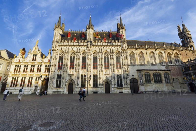 Pedestrians on Castle Square with City Hall, Bruges, Bruges, Belgium, Europe