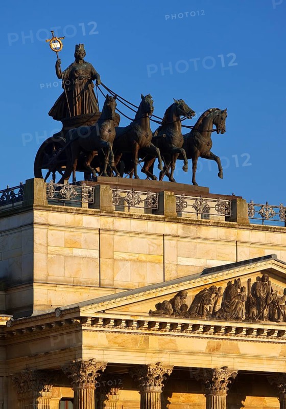 Brunswick Quadriga with Brunonia, design by Carl Theodor Ottmer, Brunswick Palace, Lower Saxony, Germany, Europe