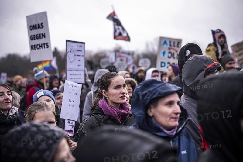 150, 000 people gather around the Bundestag in Berlin to build a human wall against the shift to the right in society. We are the firewall chanted demonstrators from a wide range of social groups. Recordings on 03.02.2024 in Berlin