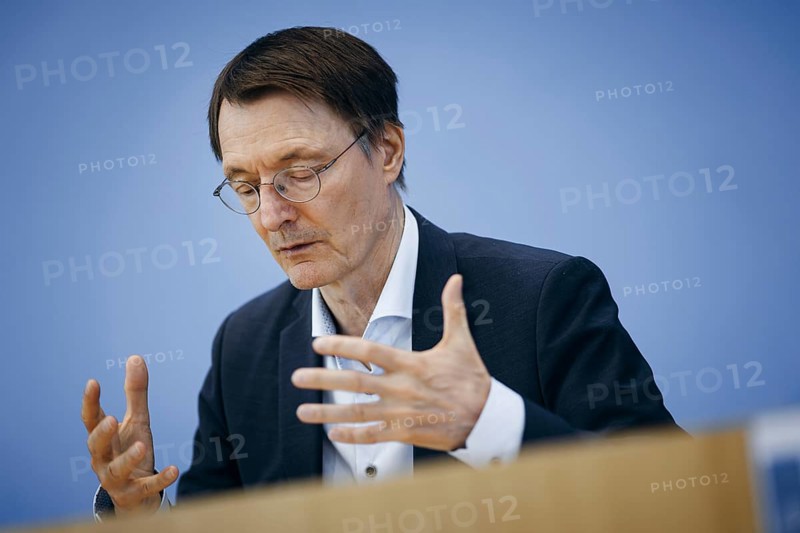 Karl Lauterbach (SPD), Federal Minister of Health, recorded during a press conference on the Healthy Heart Act at the Federal Press Conference in Berlin, 28 August 2024