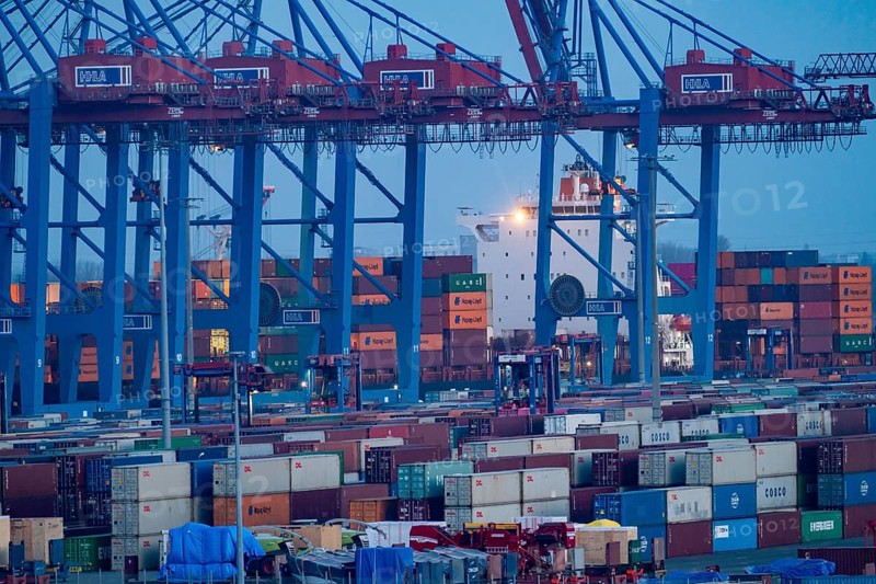 Container terminal Tollerort, container ships are loaded and unloaded, one of 4 container terminals in the Port of Hamburg, Hamburg, Germany, Europe