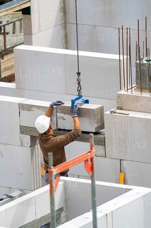 Construction site, new construction of apartment blocks, shell construction, North Rhine-Westphalia, Germany, Europe