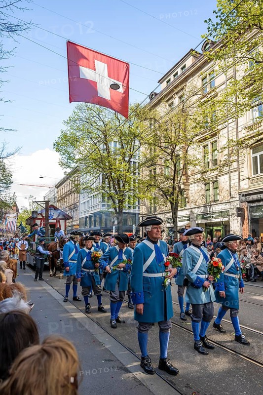 Participants in the parade of historically costumed guild members, Fluntern Guild, Sechseläuten or Sächsilüüte, Zurich Spring Festival, Zurich, Switzerland, Europe