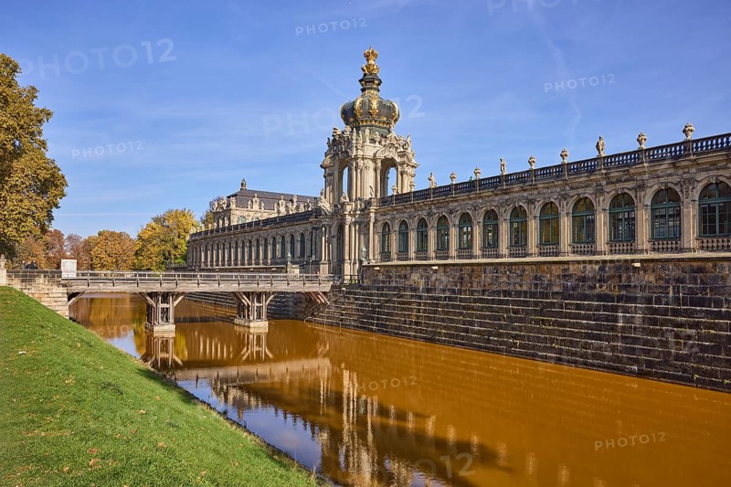 Dresden Zwinger, architectural style baroque, crown gate with bridge, moat, long gallery, reflections on the water surface, Dresden, state capital, independent city, Saxony, Germany, Europe