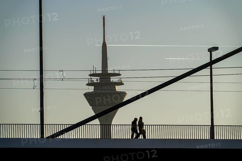 Pedestrians on the Oberkassler Rhine Bridge, Rhine Tower, Düsseldorf, North Rhine-Westphalia, Germany, Europe