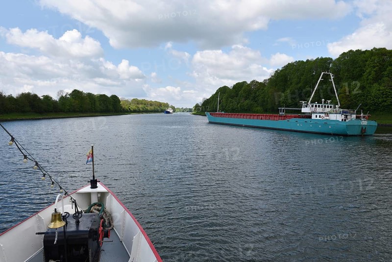 Trip on the paddle steamer, side-wheel steamer, Freya on the Kiel Canal, Kiel Canal, Schleswig-Holstein, Germany, Europe