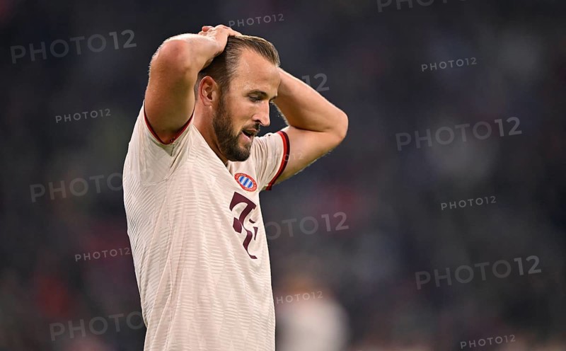 Harry Kane FC Bayern Munich FCB (09) disappointed after missing a chance, Champions League, Allianz Arena, Munich, Bayern, Germany, Europe