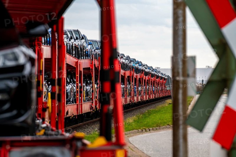 BMW new cars, on freight wagons, in the harbour of Cuxhaven, are shipped from here to Great Britain and Scandinavia, Cuxhaven, Lower Saxony, Germany, Europe