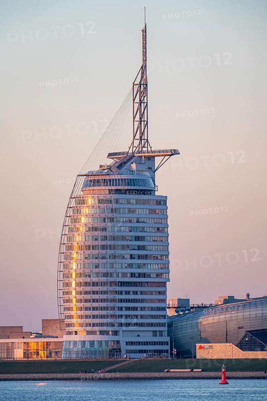 Skyline of Bremerhaven, seen over the Weser, Atlantic Sail City Hotel, Klimahaus, in Bremerhaven, Bremen, Germany, Europe