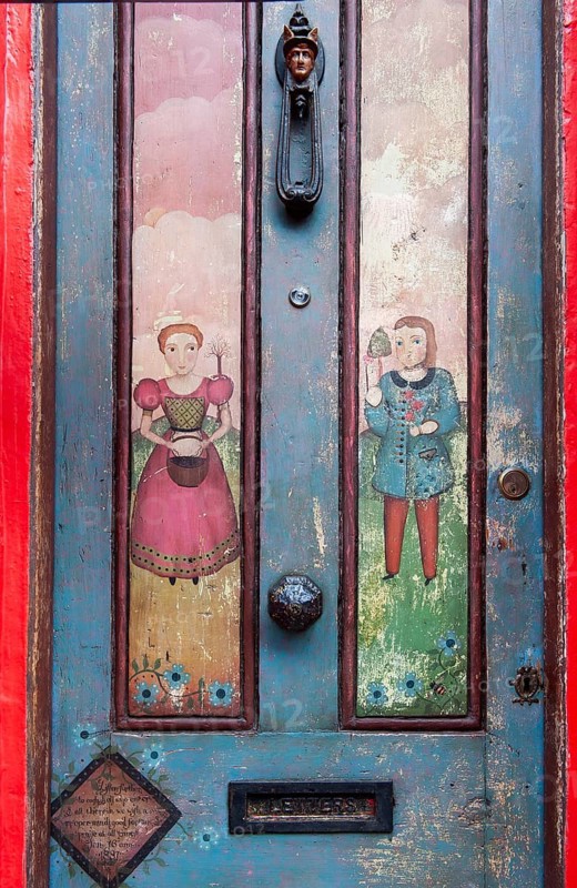 Painted door, antique shop, Portobello Road, Notting Hill, London, England, Great Britain