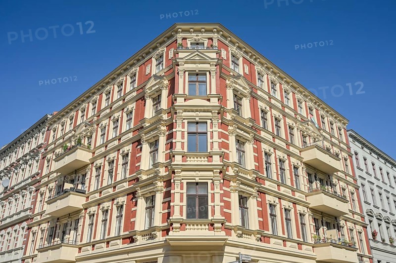 Old buildings, Willibald-Alexis-Straße, Chamissoplatz, Kreuzberg, Berlin, Germany, Europe