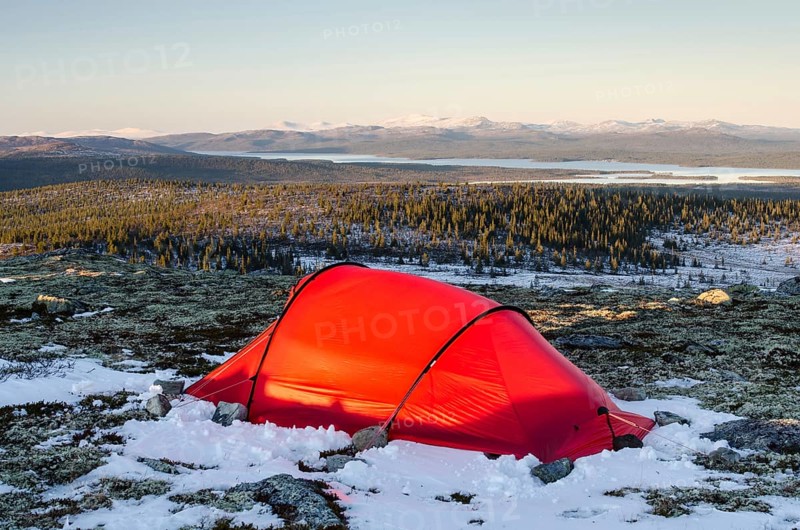 Tent in mountain landscape, Sarek National Park, World Heritage Laponia, Norrbotten, Lapland, Sweden, Sweden, Scandinavia, Europe