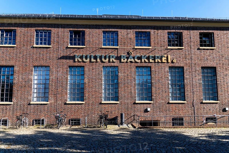 CultureBakery, art, culture, artists' studio, painting, music, design, arts and crafts, sculpture, new media, industrial building, Sparkassenstiftung, theatre stage, Lüneburg, Lower Saxony