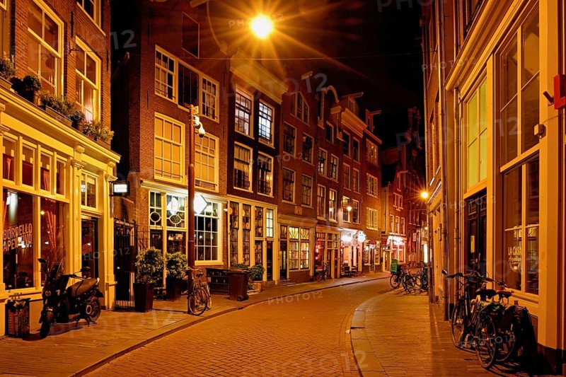 Zeedijk popular street with many restaurants, historic city centre, near red light district, Amsterdam, North Holland, Netherlands