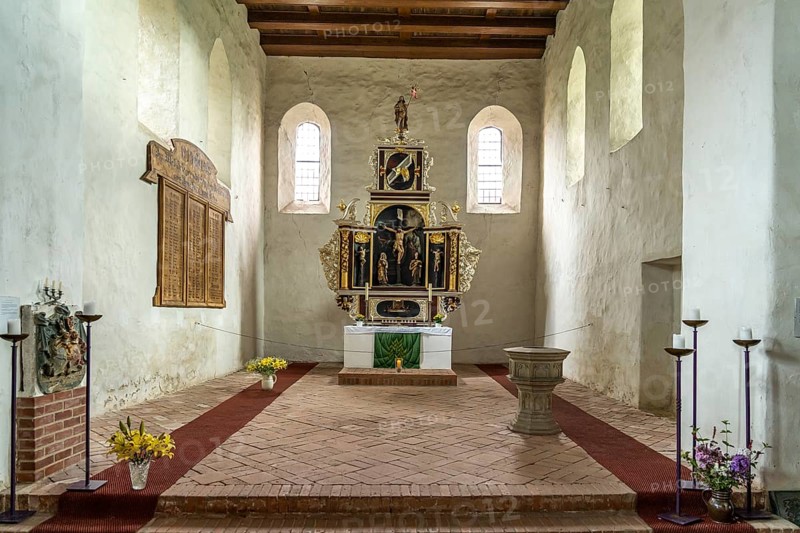 Interior and altar of the town church of St George in Arneburg, district of Stendal, Saxony-Anhalt, Germany, Europe