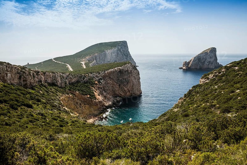 Coast with steep cliffs, Capo Caccia, near Alghero, Sardinia, Italy, Europe