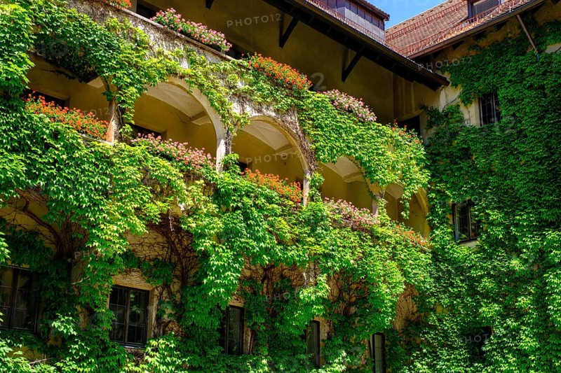 Arcades, town hall, former trading house, Burggasse, Schwaz, Inntal, Tyrol, Austria, Europe