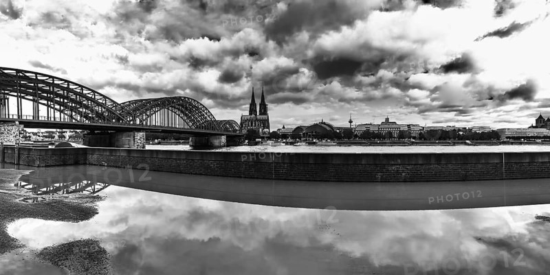 Hohenzollern Bridge, Cologne Cathedral, Central Station and Musical Dome, Cologne, North Rhine-Westphalia, Germany, Europe