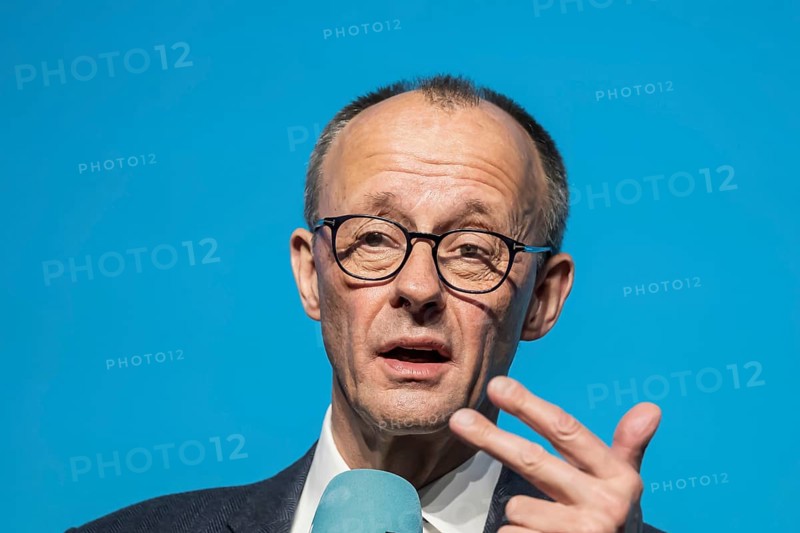 New Year's reception of the CDU with chancellor candidate Friedrich Merz in Künzelsau. The Federal Chairman of the CDU and Chairman of the CDU-CSU parliamentary group spoke to an audience of 2000 at the Carmen Würth Forum. Portrait during his speech on stage. Künzelsau, Baden-Württemberg, Germany, Europe