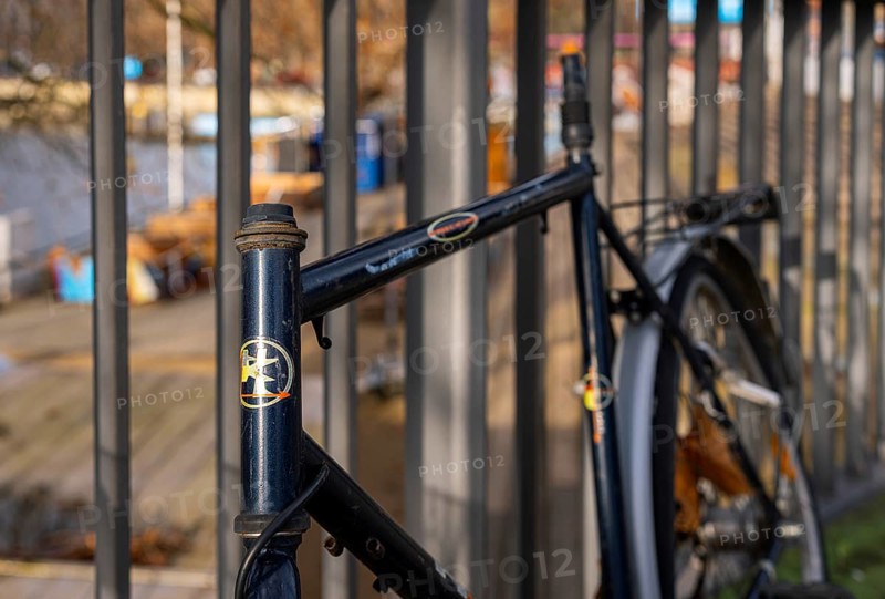 Abandoned abandoned bicycle, Berlin, Germany, Europe