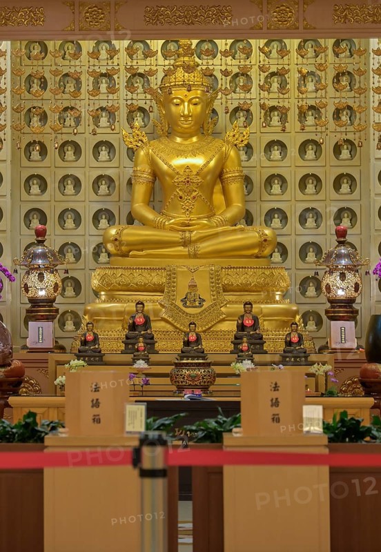 Golden Buddha Shrine, Fo Guang Shan Buddha Museum, Tongling Rd, Dashu District, Kaohsiung, Taiwan, Asia