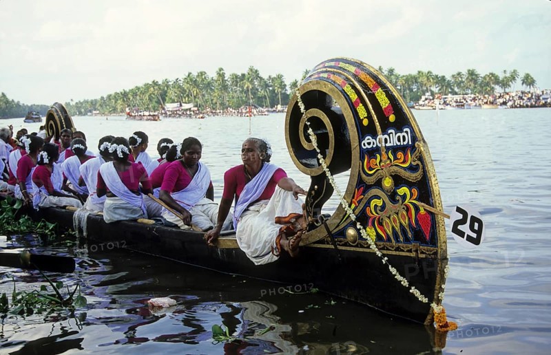 Women Participants, Boat Race Festivals, Nehru Boat Race, Snake Boat Race, Allappuzha, Kerala, India, Asia