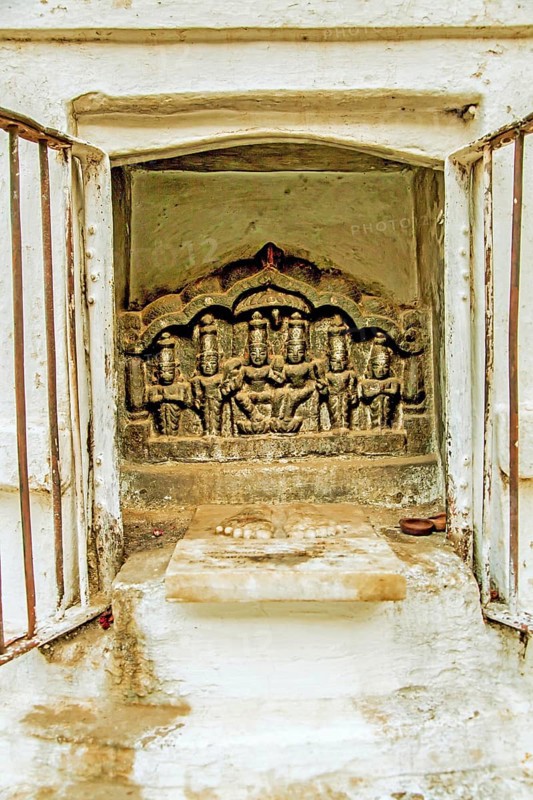 Lord Rama, Lakshman, Sita, Hanuman, idols, Malyavanta Raghunatha Temple, Hampi, Karnataka, India, Asia