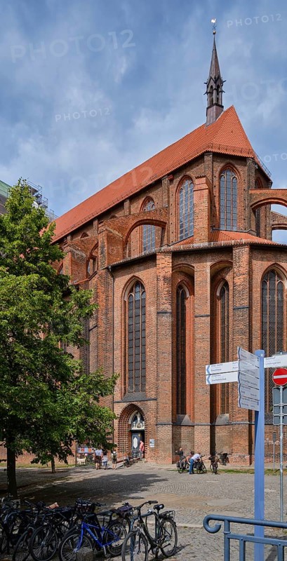 Exterior view of Nikolai Church, Old Town Hanseatic City of Wismar, Mecklenburg-Western Pomerania, Germany, Europe