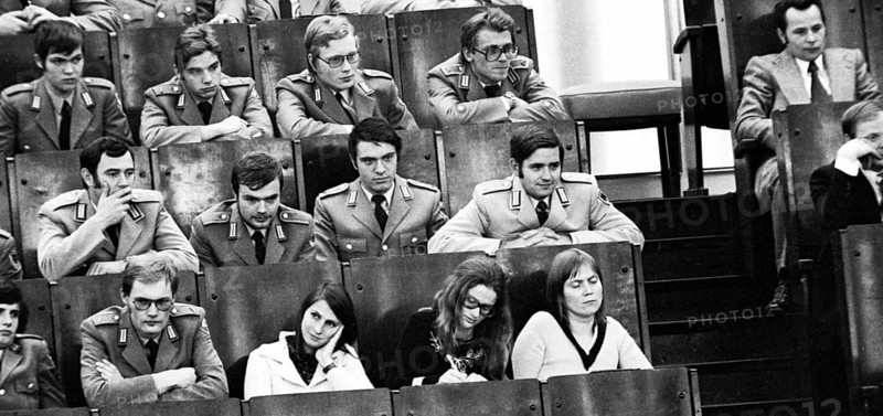 The German Bundestag with the debate on the Radical Decree on 15.11.1974 in Bonn.Zuhoerer, Germany, Europe