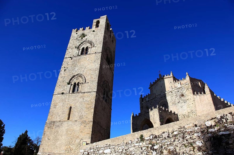 Place Erice in the province of Trapani, the main church Chiesa Madre also called Duomo dell Assunta, Sicily, Italy, Europe