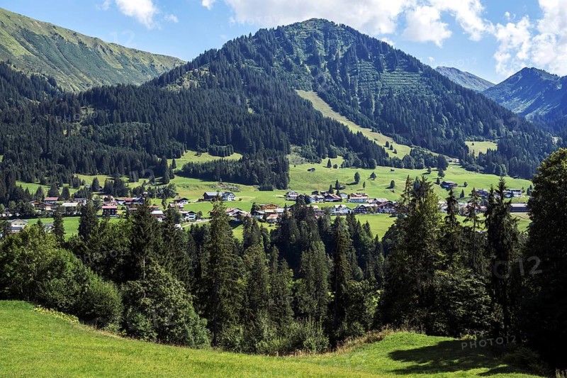View of Riezlern, Kleinwalsertal, Allgäu, Austria, Europe