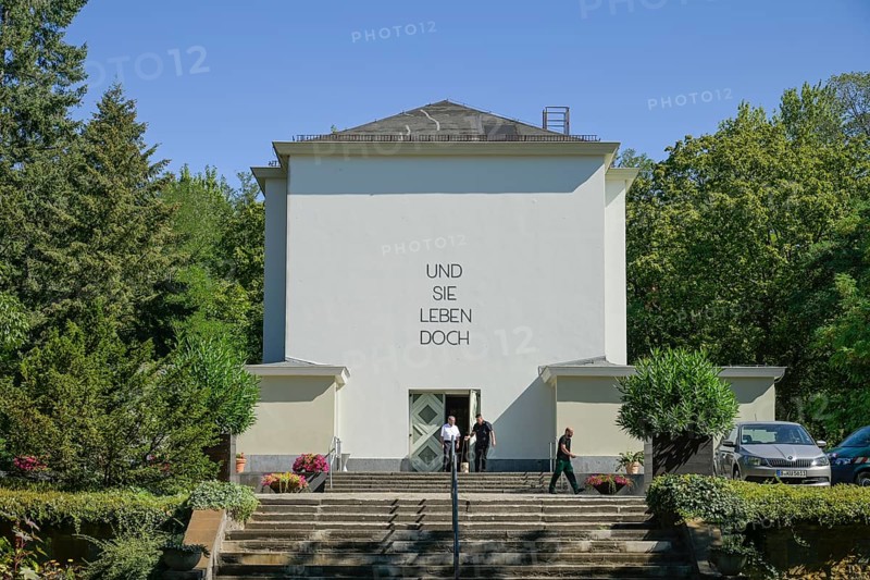 Cemetery Chapel, Friedrichsfelde Central Cemetery, Gudrunstrasse, Lichtenberg, Berlin, Germany, Europe