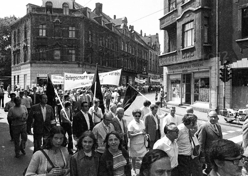 With black flags, mourning and anger, workers of Delog, a factory for flat glass, demonstrated in Gelsenkirchen on 13 July 1971 for the preservation of their jobs