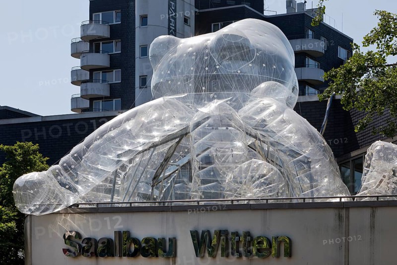 Installation Cruise Tentare, Octopus Sculpture on the Saalbau, Urbane Künste Ruhr, Witten, Ruhr Area, North Rhine-Westphalia, Germany, Europe